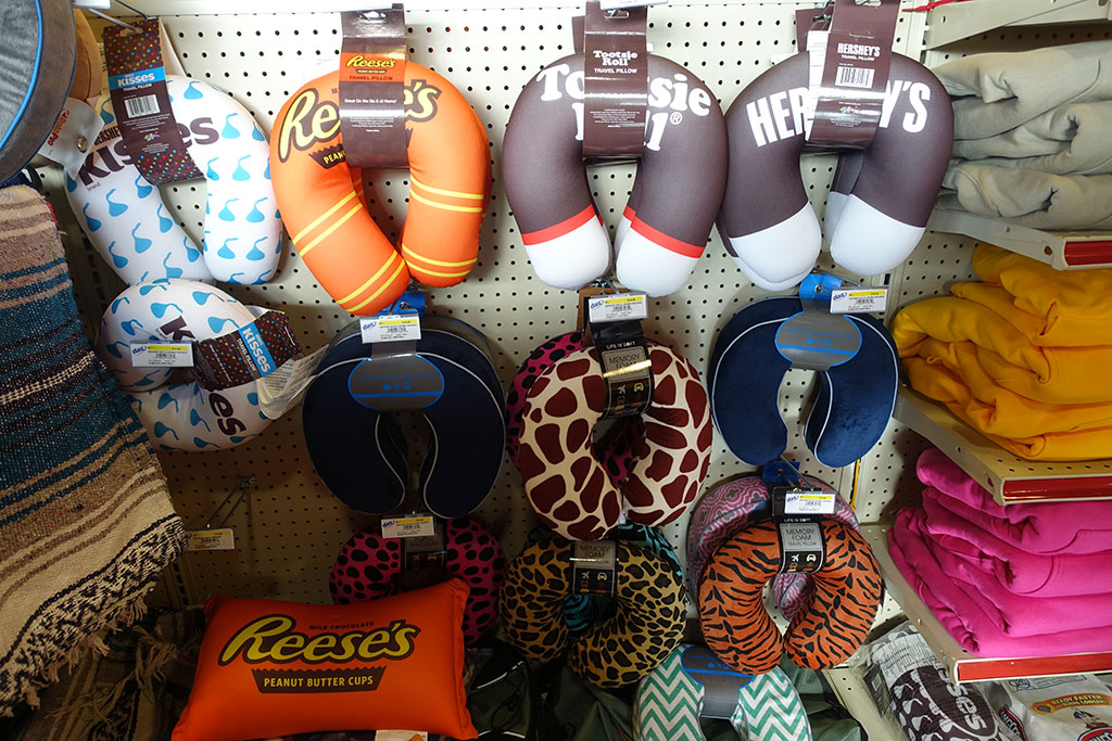 A picture of the souvenir isle